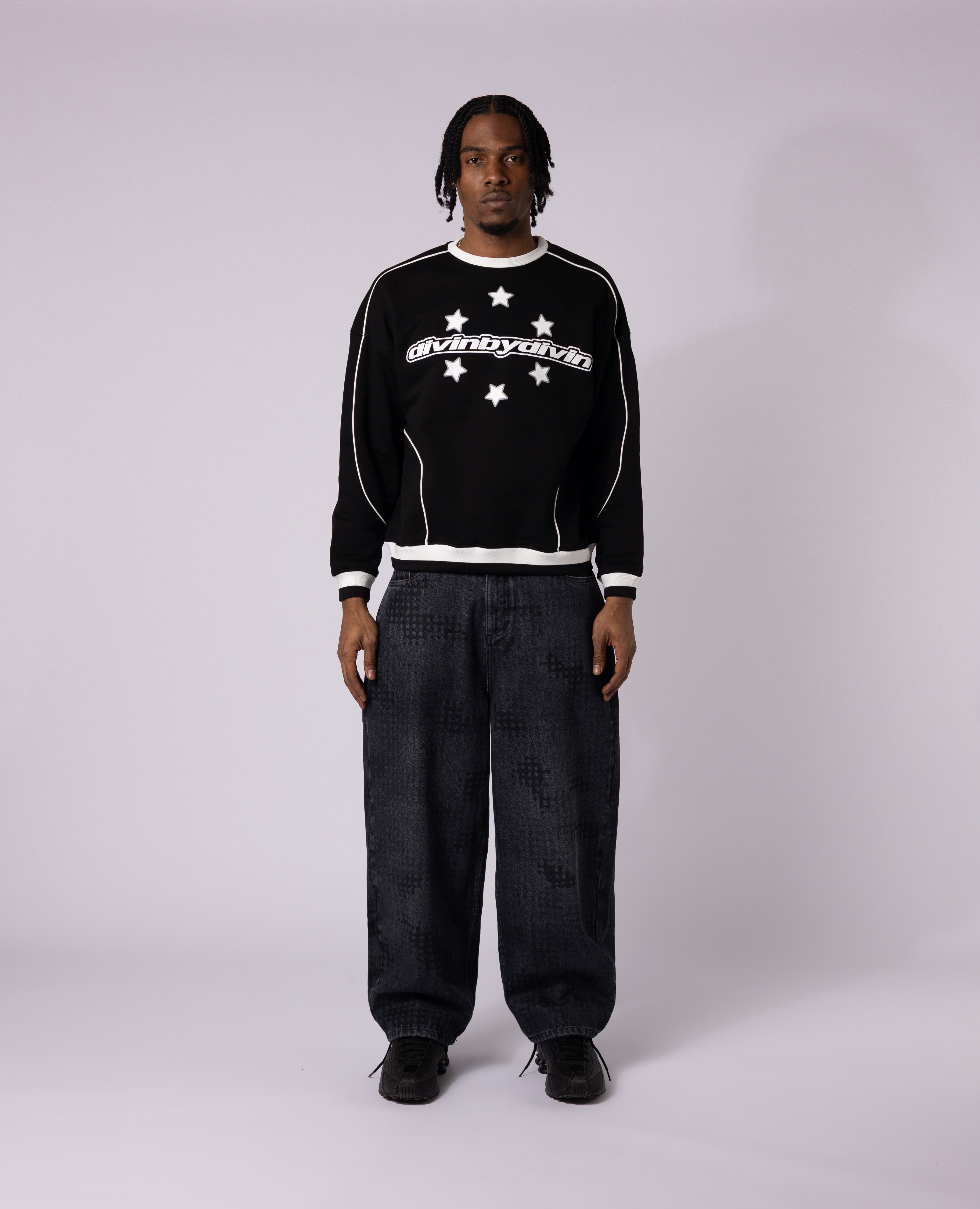 BLACK 6SNOW CREWNECK