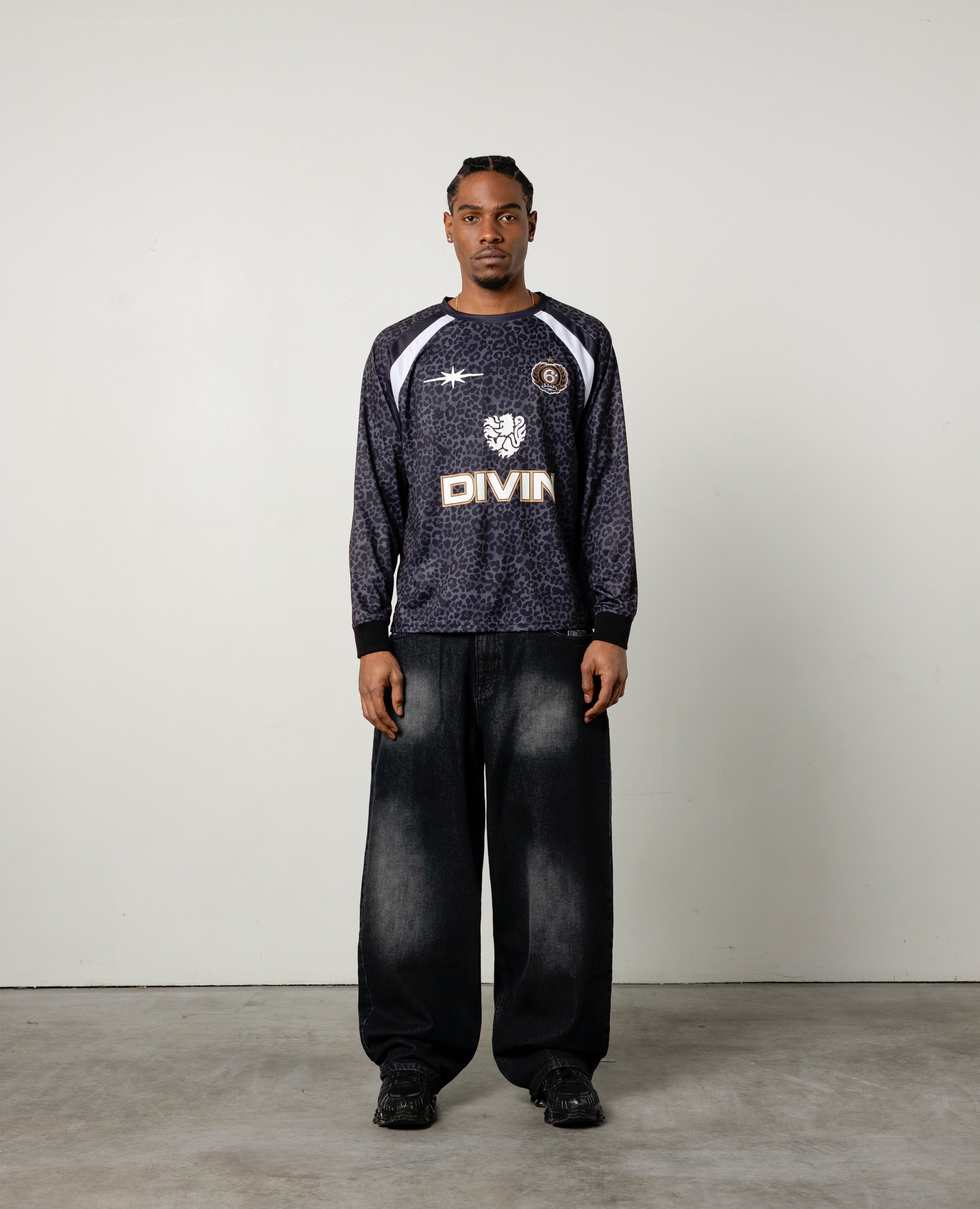 BLACK ANIMALS JERSEY LONGSLEEVES