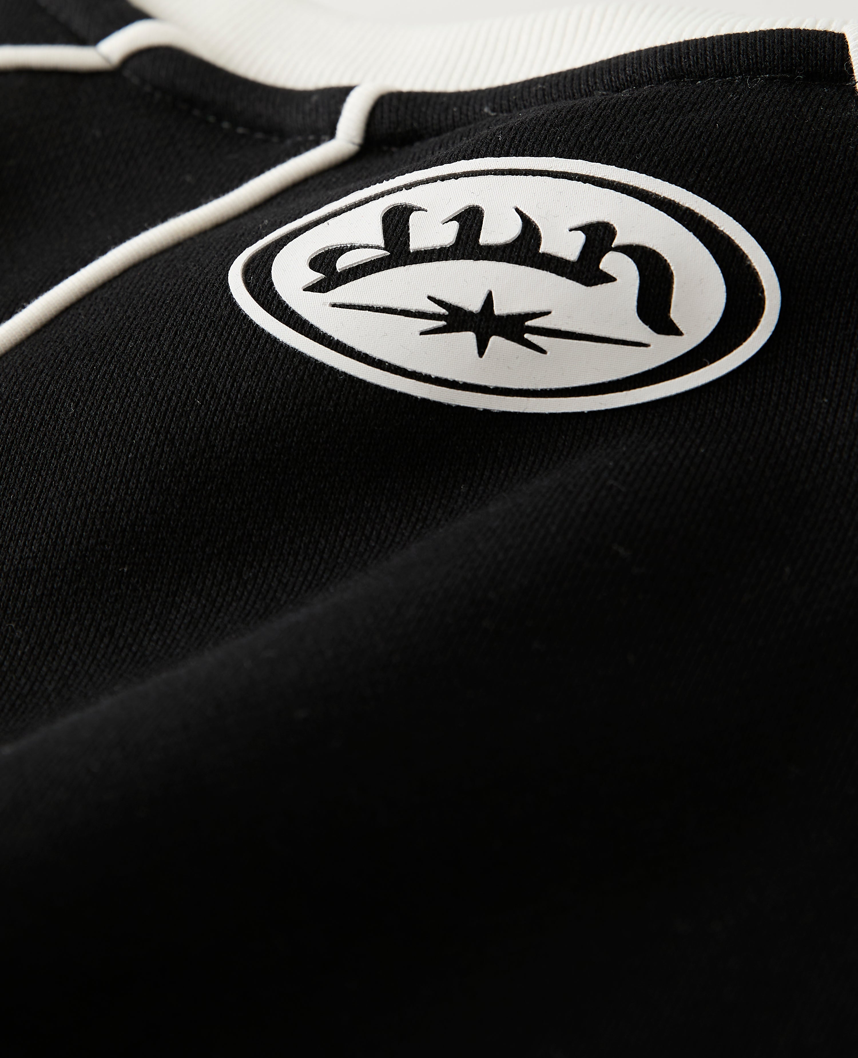 BLACK 6SNOW CREWNECK