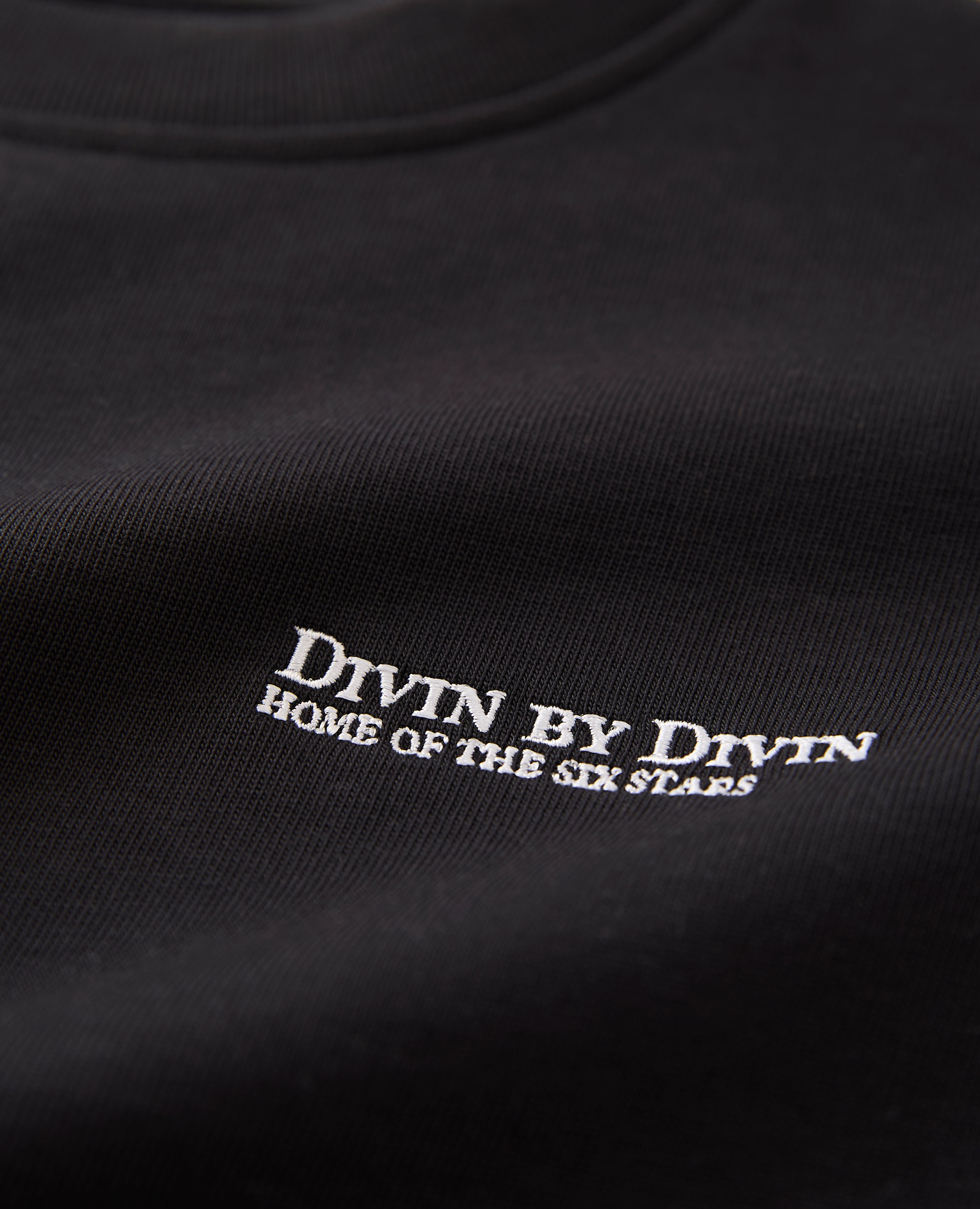WOMENS BLACK CLASSIC T-SHIRT