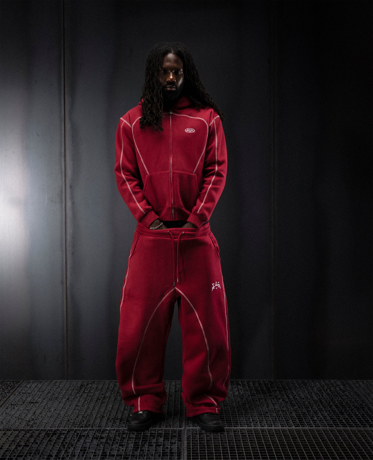 DEEPRED LINE JOGGER