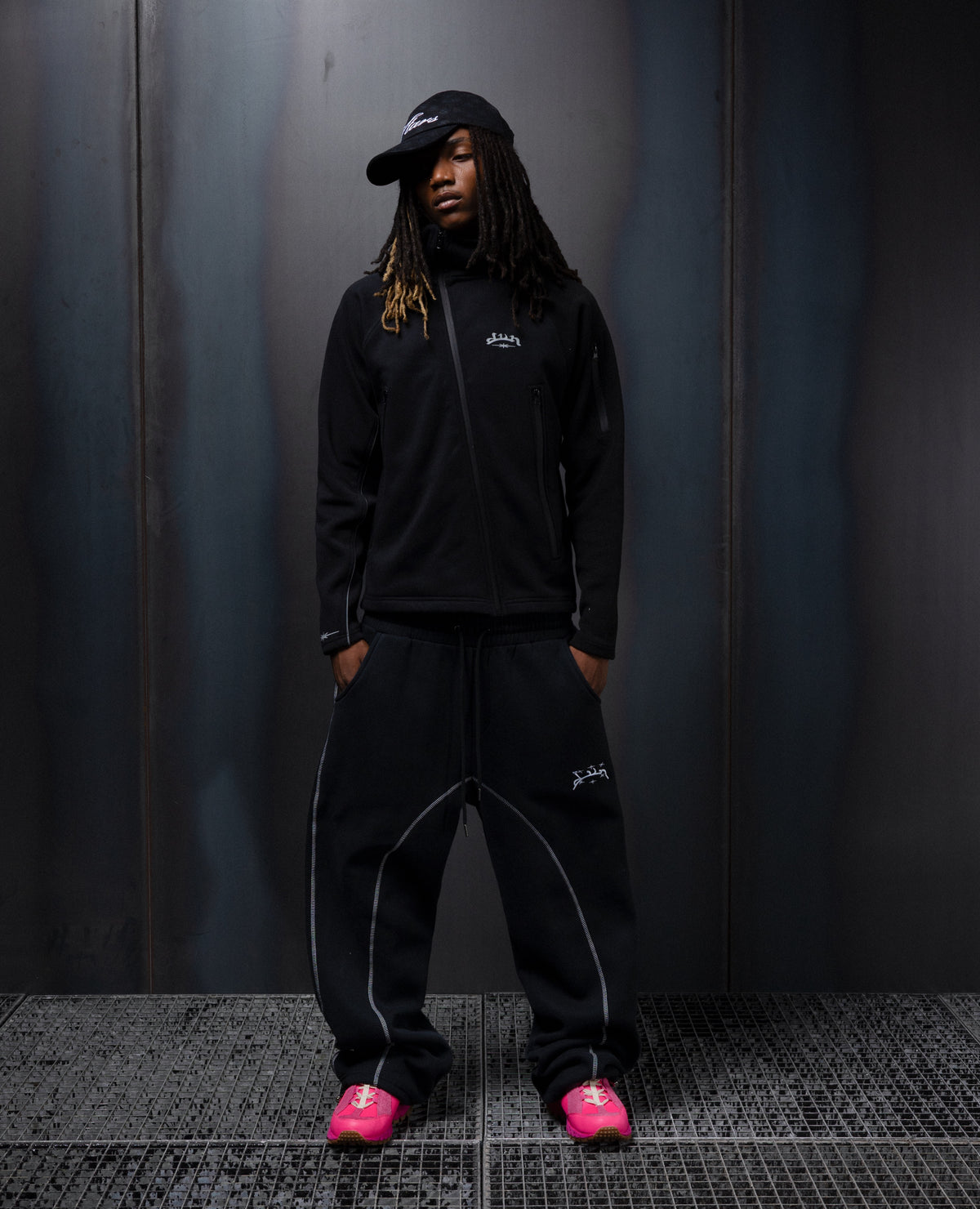 BLACK TECHFLEECE JACKET
