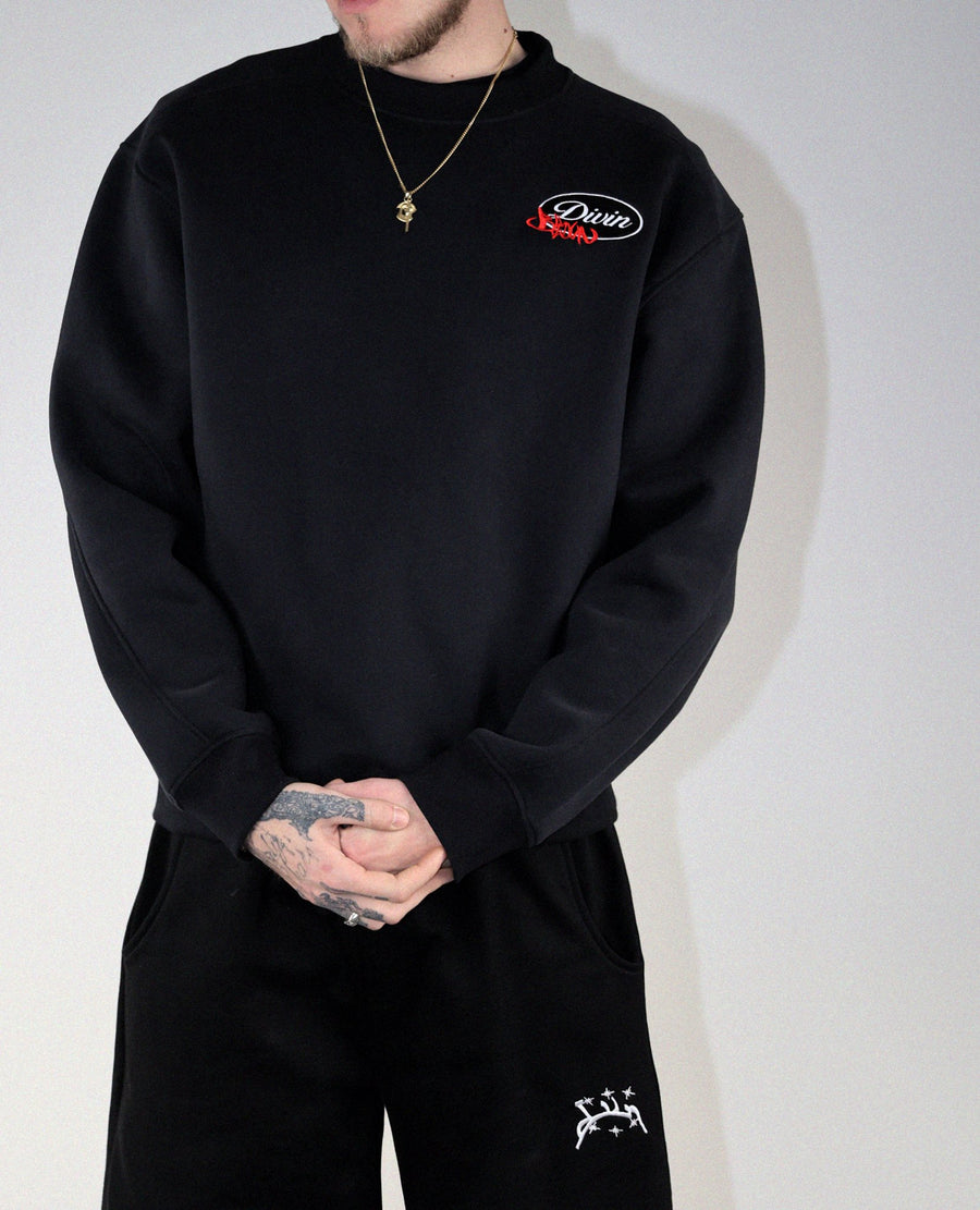 GRAFFED CREWNECK